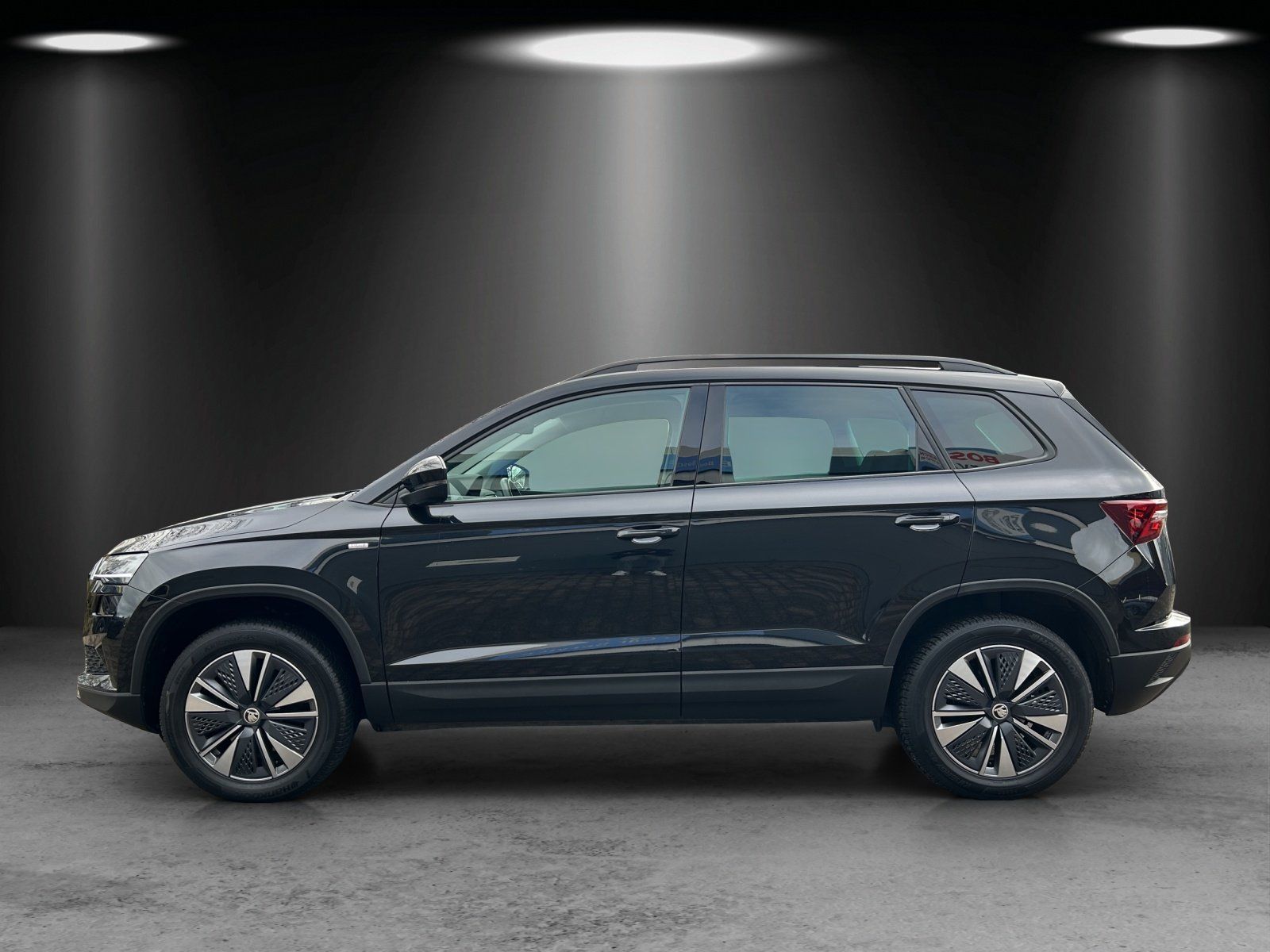 Fahrzeugabbildung SKODA Karoq Tour 2.0 TDI 4x4 DSG/LED/ACC/AHK/KAMERA