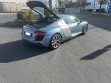 Audi R8 4.2 FSI R tronic quattro - - blaue Audi R8