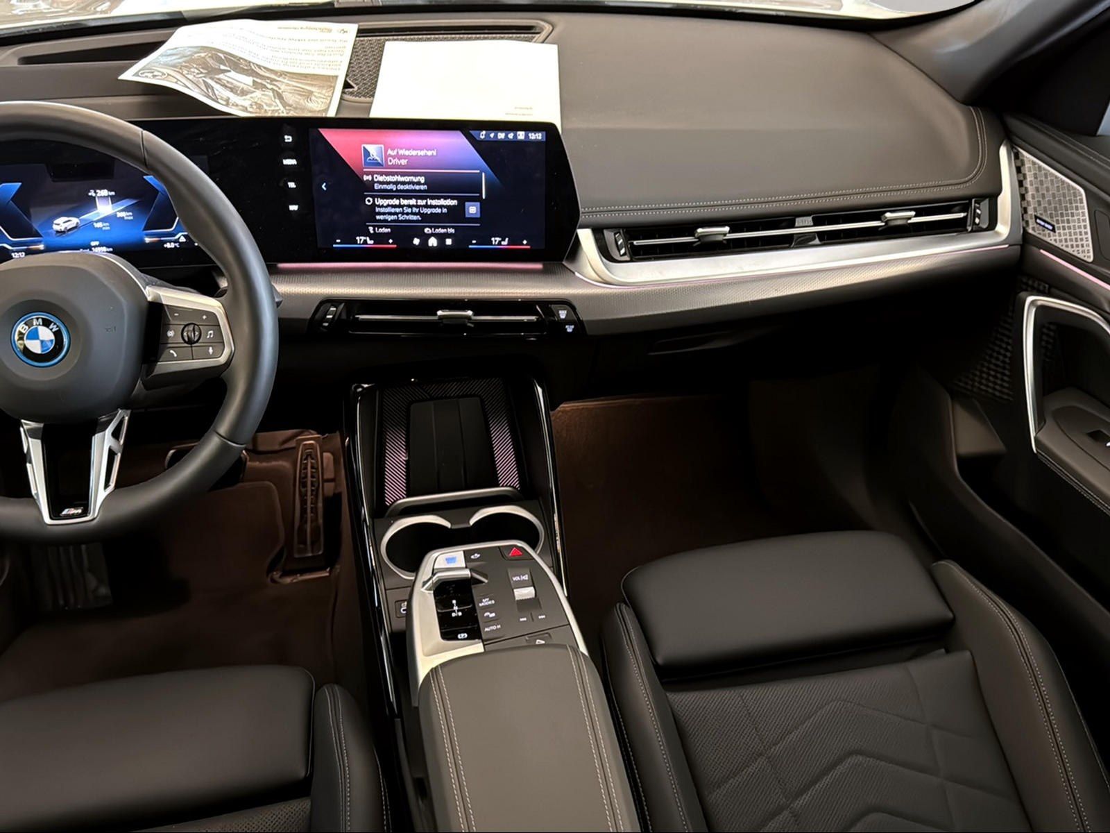 BMW iX1 - Bild 10