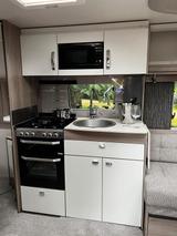 Sprite Cruzer 550 MJ 2024 Heckbad Queensbett - Sprite Wohnwagen