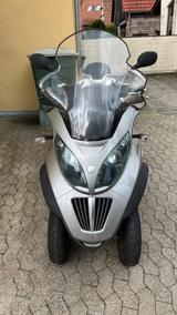 Piaggio MP3 400 LT mit Scheckheft - PIAGGIO MP3 LT 400