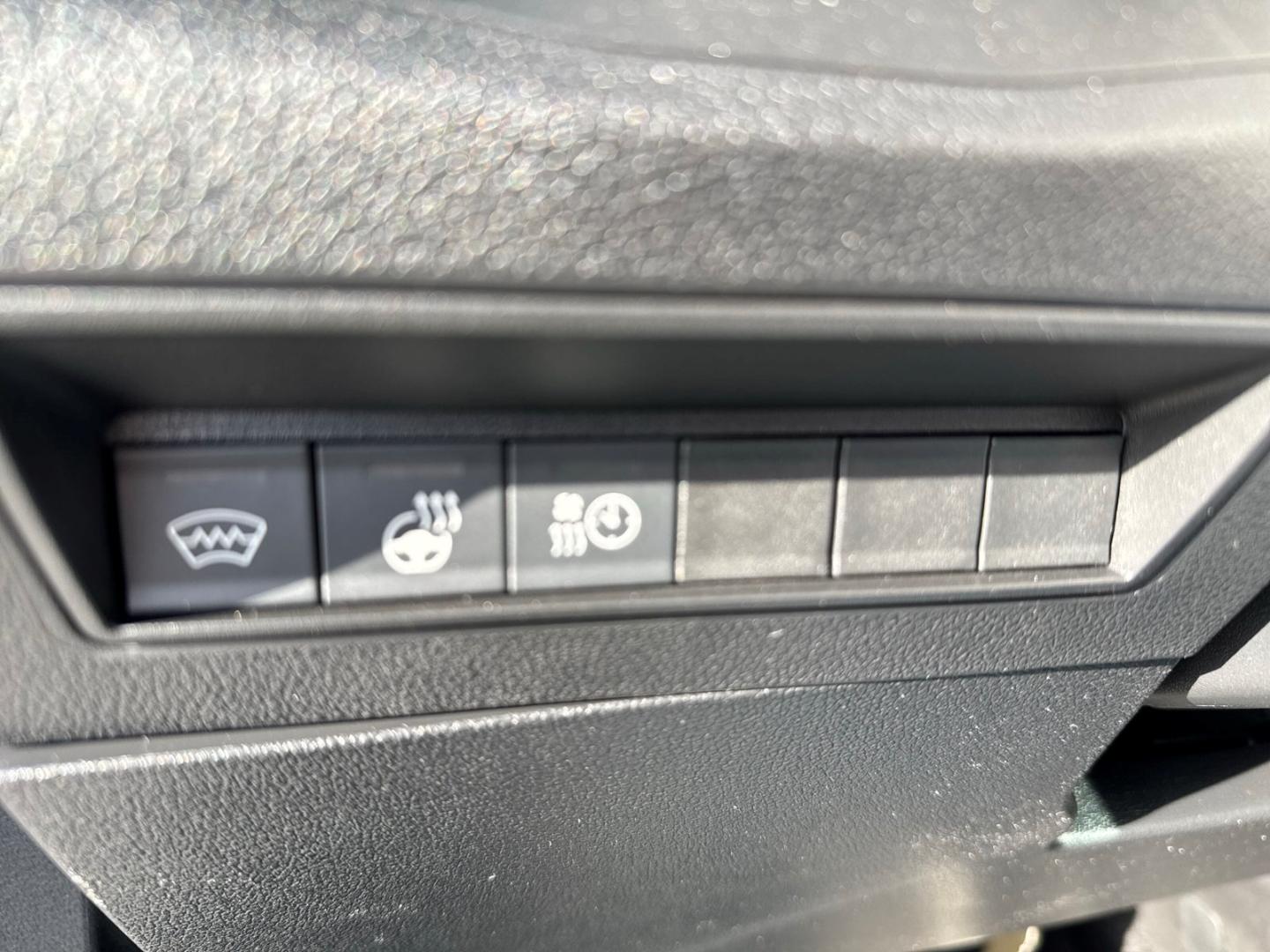 Citroën Berlingo L1+ Elektro Ganzjahresreifen Apple CarP