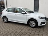 Skoda Fabia 1.0l TSI Essence (PDC,Alu,GRA,5/100) - Skoda Fabia: E10