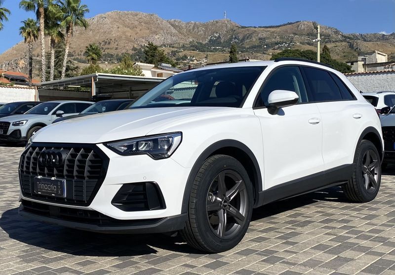 Image of Audi Q3
