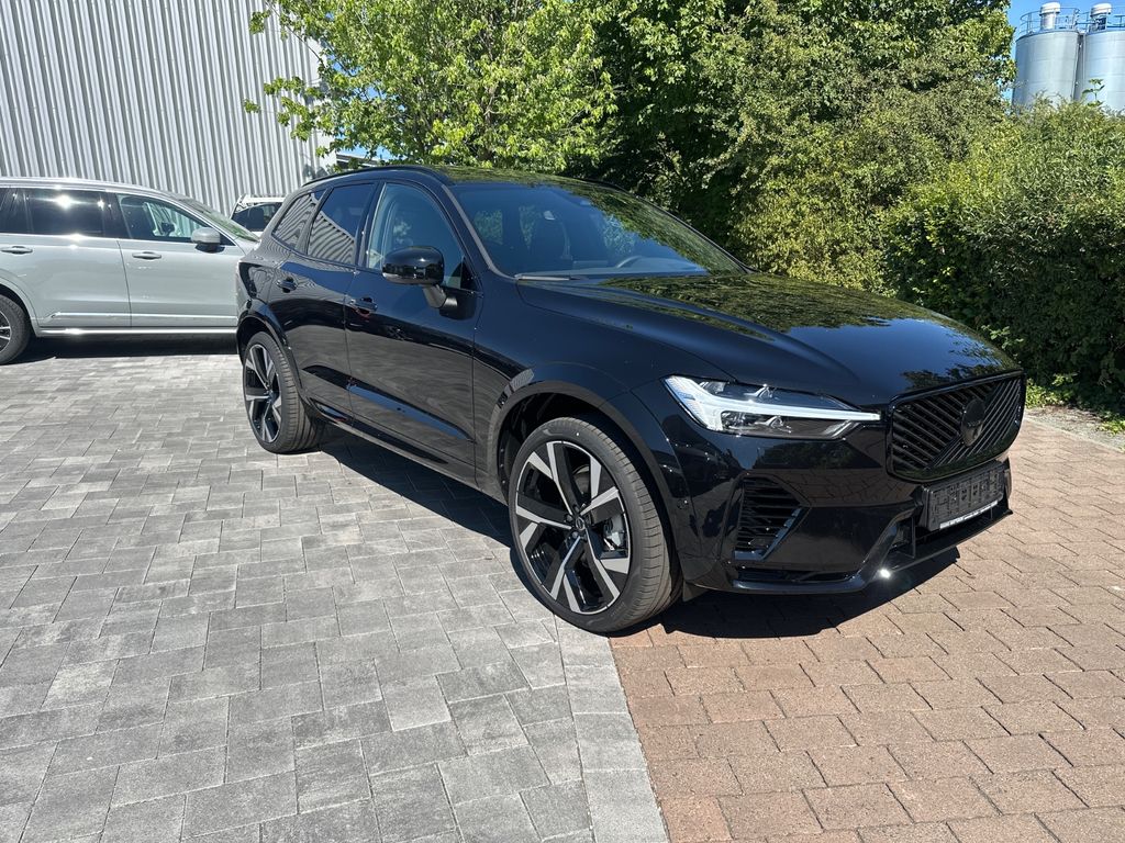 Volvo XC60 — hlavná fotografia