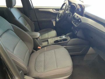 Ford Kuga - 8