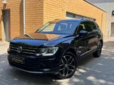 Volkswagen Tiguan Allspace 2,0 TDI/7-SITZER/AUTOMATIK/GEPFL - Volkswagen Tiguan Allspace in Essen
