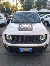 Jeep Renegade 1.6 E-TorQ EVO Sport - Jeep Renegade Sport mit Benzin-Antrieb