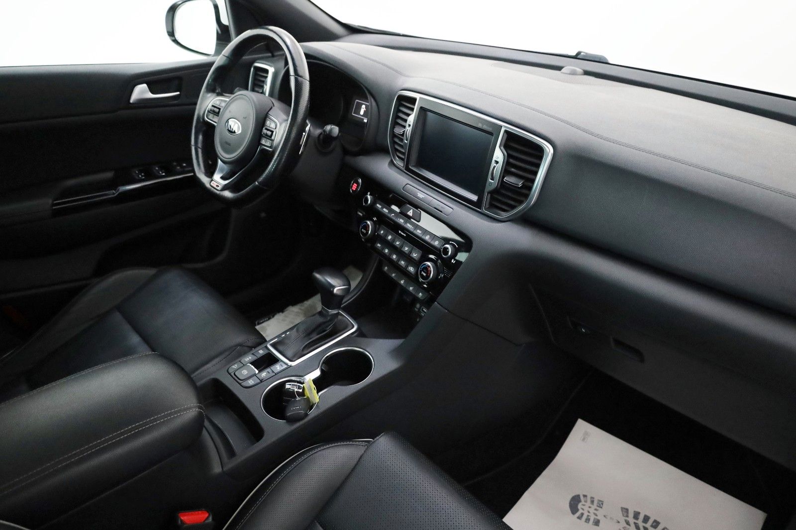 Fahrzeugabbildung Kia Sportage GT-Line 4WD Leder,Navi,Panorama,SR+WR