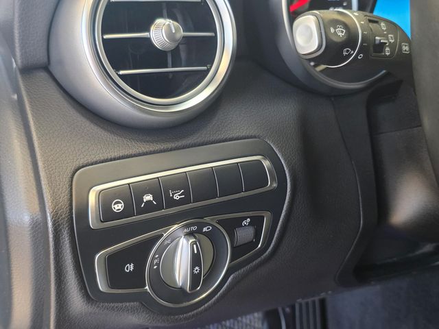 MERCEDES-BENZ C 300 — Foto 15