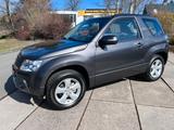 Suzuki Grand Vitara 2.4 VVT Comfort - graue Suzuki Grand Vitara