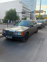 Mercedes-Benz 190 - gebrauchte Mercedes-Benz 190 aus dem Jahr 1987