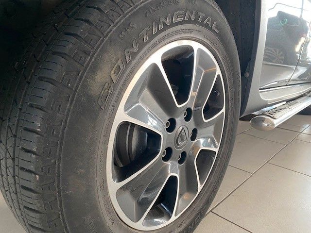 Fahrzeugabbildung Dacia Duster I Black Shadow 4x2 1.2 AHK/KAMERA/NAVI/SH