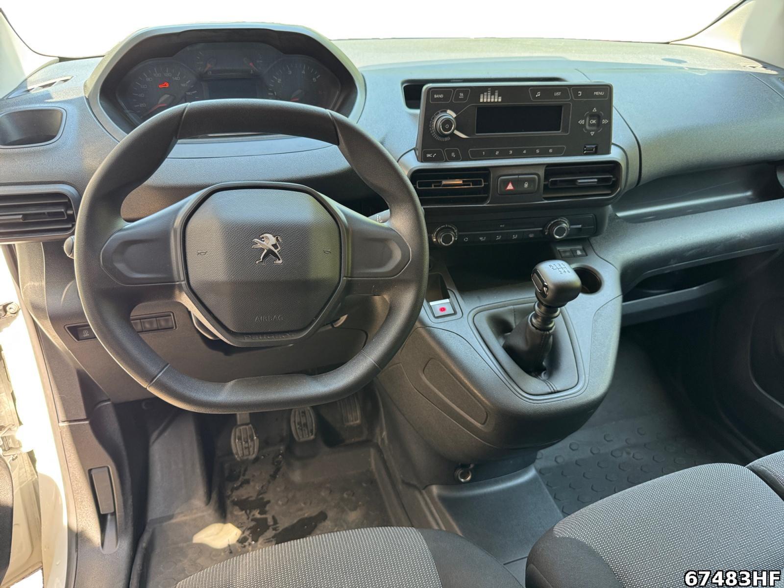 Peugeot Partner 1.2 PureTech 110, Pro L1