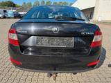 Skoda Octavia Lim. Elegance 1.8 180PS NR 67426 - Skoda Octavia mit Benzin-Antrieb: Limousine, 1.6