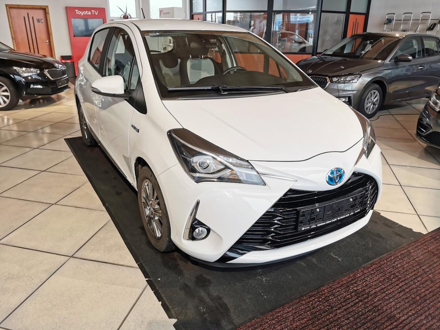 Toyota Yaris 1.5 Hybrid Comfort KAMERA+ALU+2ZONENKLIMA