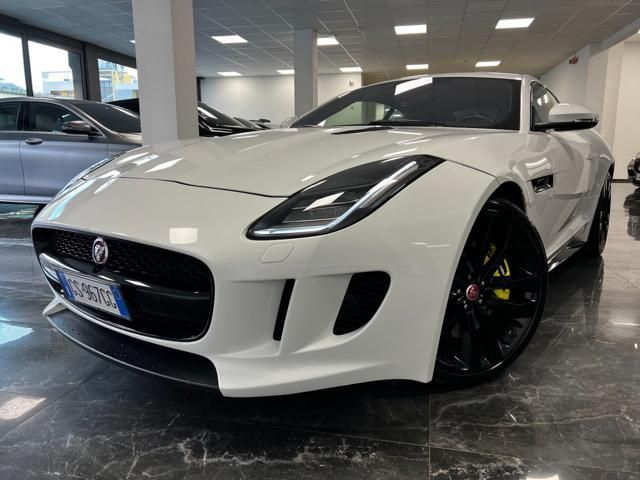 Jaguar JAGUAR F-Type 2.0 aut. Coupé R-Dynamic LED / SCA