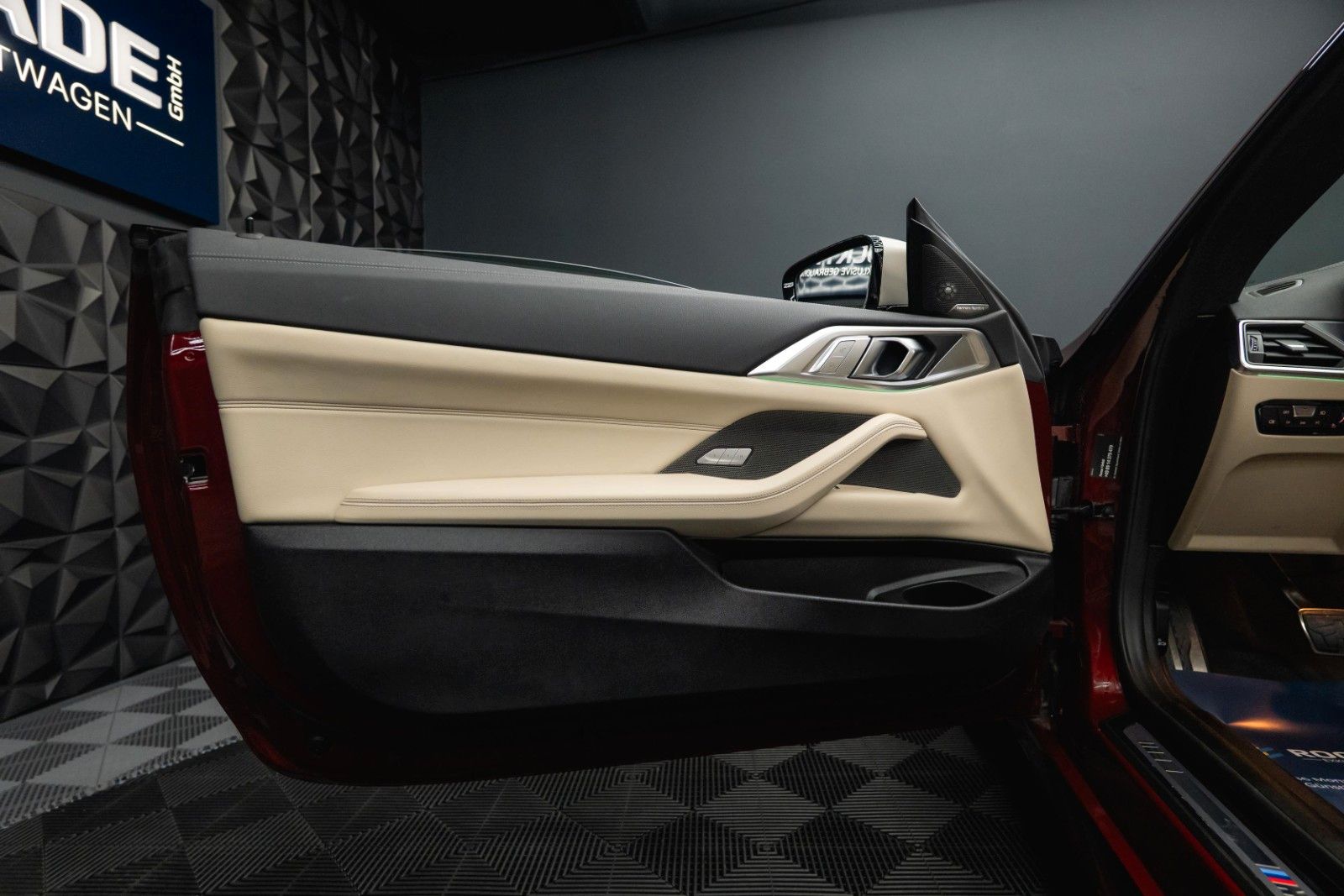Fahrzeugabbildung BMW M440i xDrive Shadow | LASER | ACC | H&K | HUD
