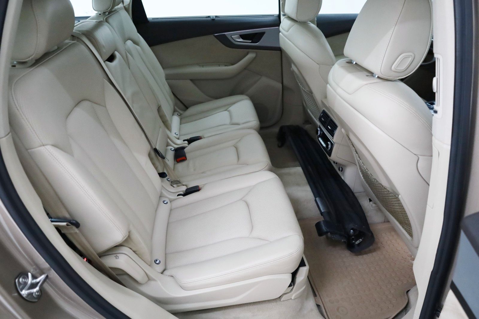 Fahrzeugabbildung Audi Q7 45 TDI quattro ,ACC,Navi,Xenon,Panora,7Sitzer