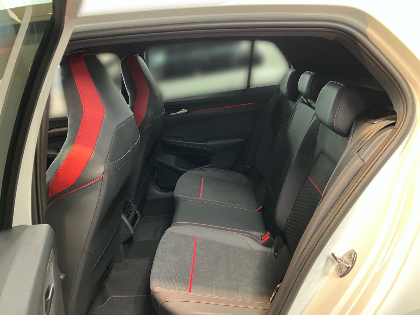 Volkswagen Golf - Bild 12