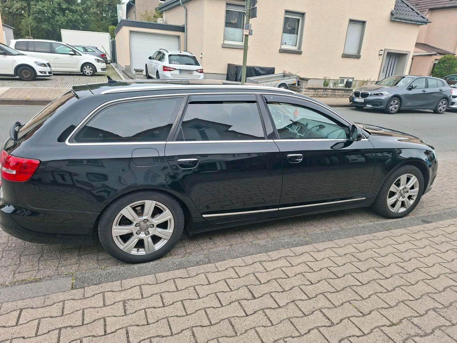 Audi A6 2009 — interior