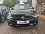 Volkswagen Tiguan Autom./CarPlay/PDC/SHZ - Auto gebraucht