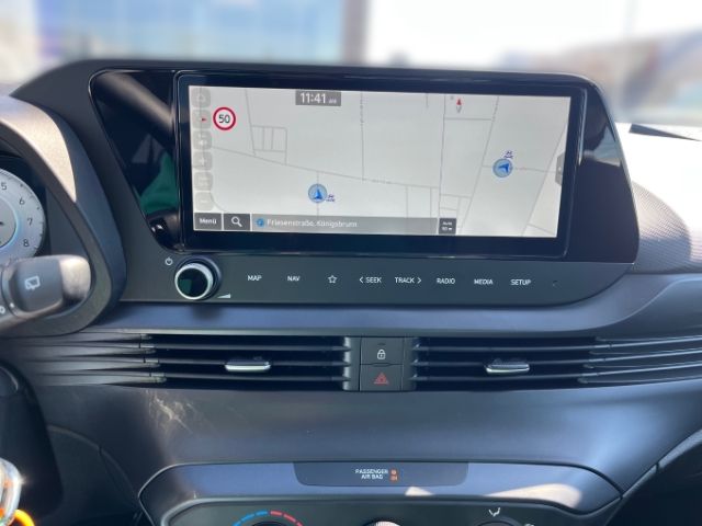 Fahrzeugabbildung Hyundai BAYON Trend DCT 100 PS MY25 1.0 T-GDI EU6d Navi