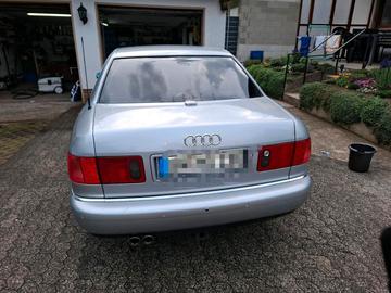 صورة 3 لـ 1998 AUDI A8