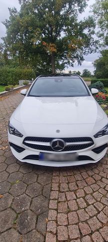 Mercedes-Benz Mercedes Benz CLA 200D AMG