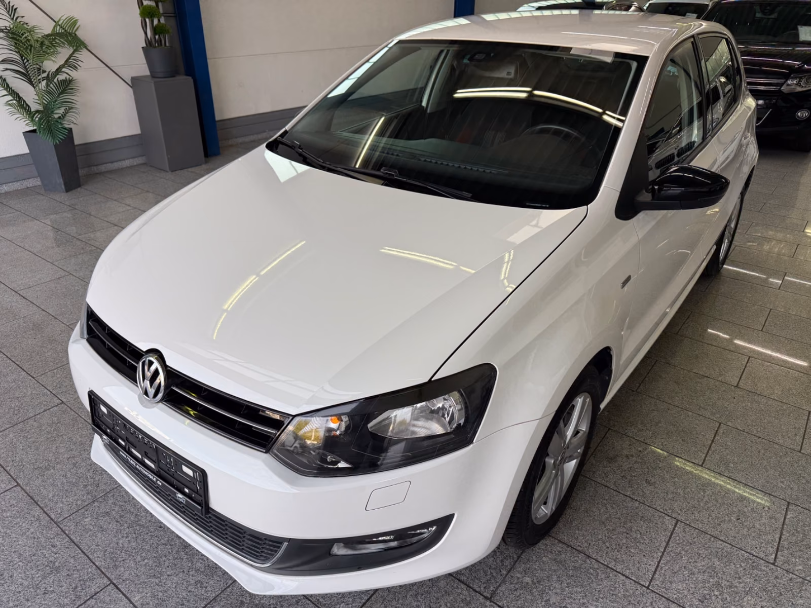 Volkswagen Polo 1.2 TSI*MATCH*AUTO*NAV*TMP*CARPL*ANDR*LEDER