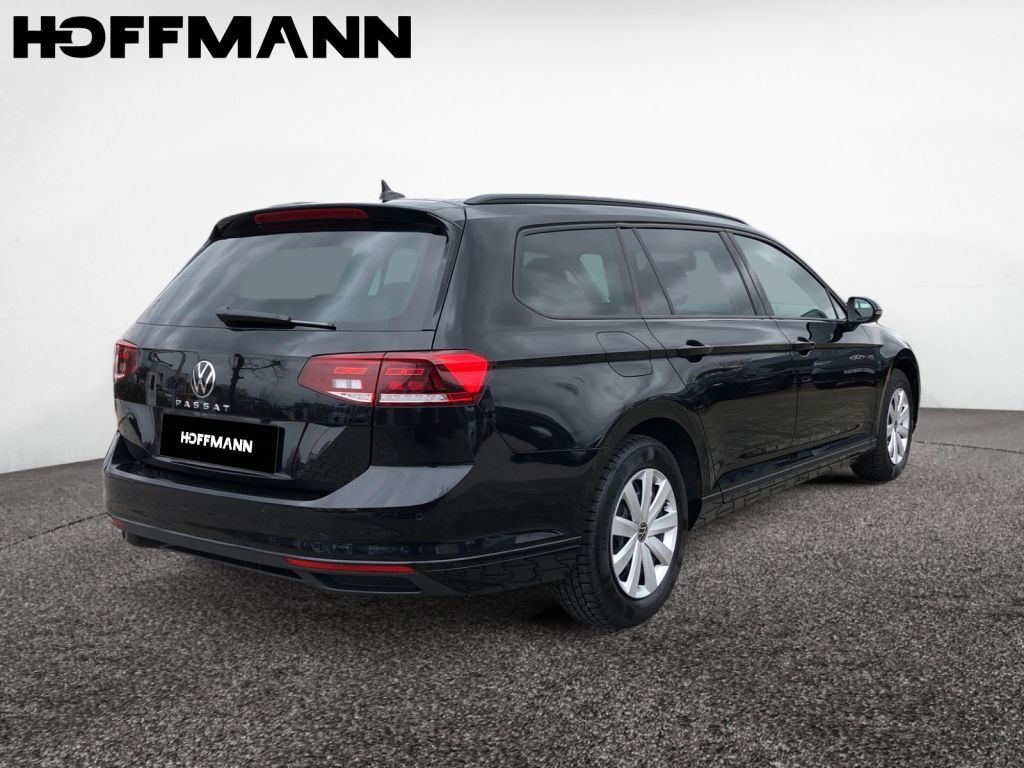 Fahrzeugabbildung Volkswagen Passat Variant 2.0 TDI Navi AHZV SH Navi LED