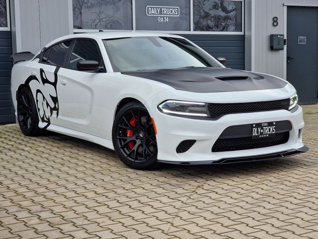 Dodge Charger SRT Hellcat Brembo LED Harman Kardon