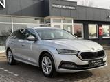 Skoda Octavia Style,Leder,HUD,Massage,Sitz-Luft,Winter - Skoda Gebrauchtwagen in Bremen