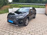 Toyota RAV 4 2.5 Hybrid Team D, Technik-Paket, 8-fach - Toyota RAV 4: Privatanbieter