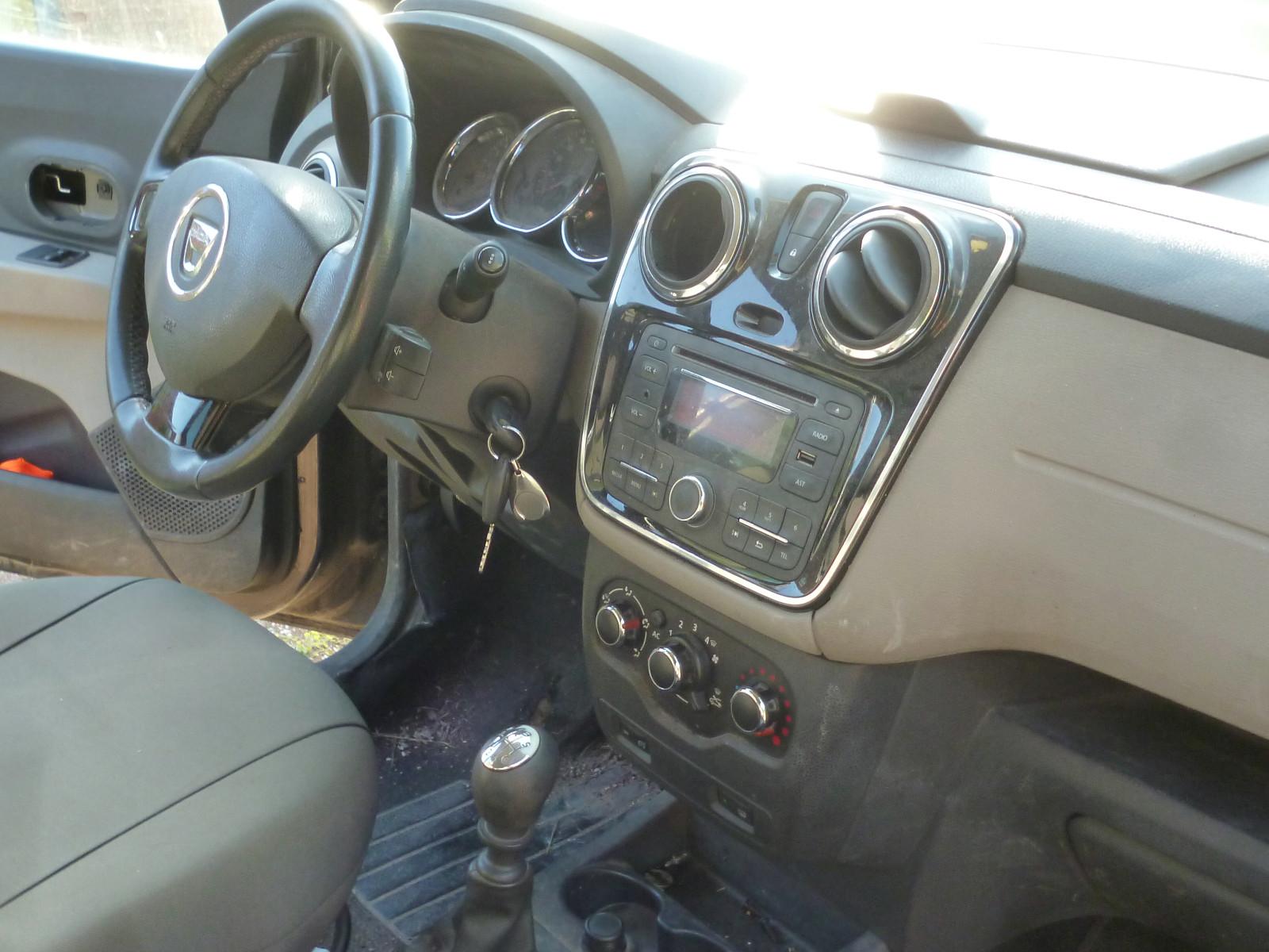 Dacia Lodgy 2013 — photo 7