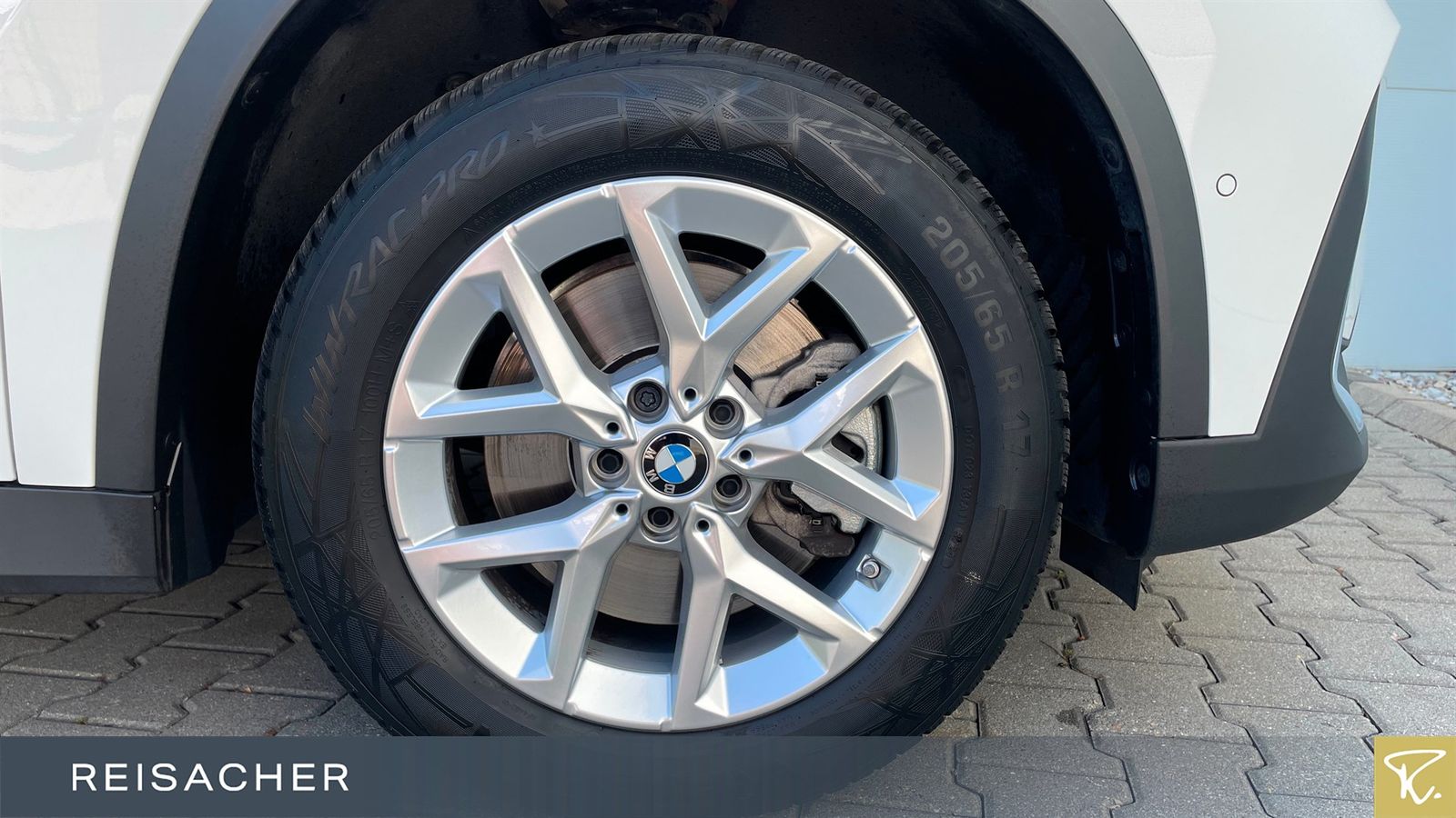 BMW X1 xDrive23i LCPro.HuD adLED DA ,360° Keyless foto 3