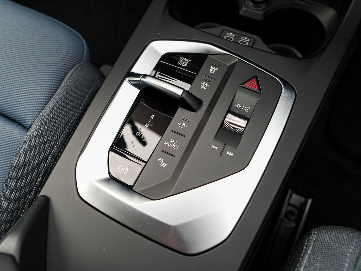 BMW 1 Series AHK Panoramadach Sportsitze Navi ParkAssist, миниатюра 16