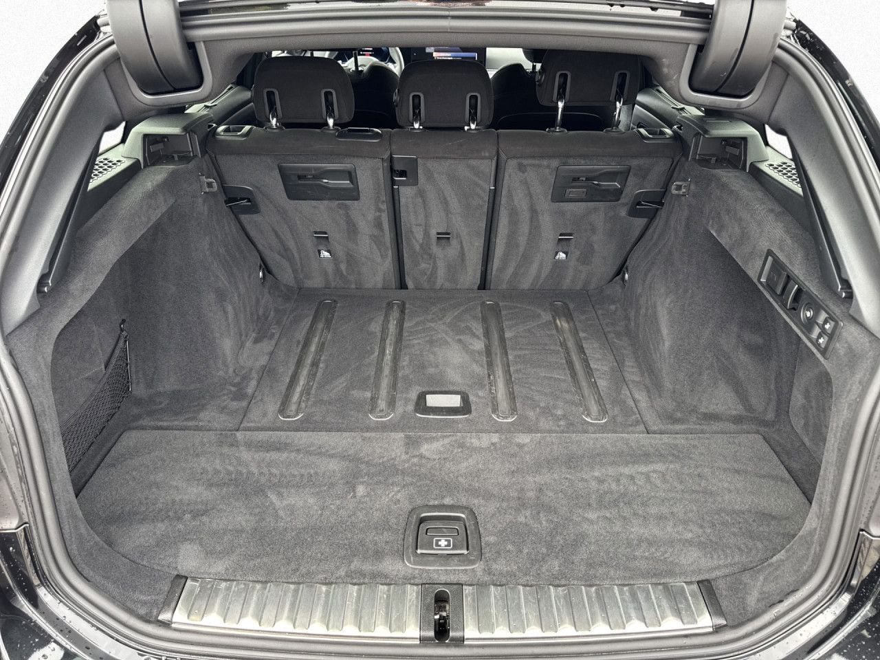 BMW 330 - Bild 20