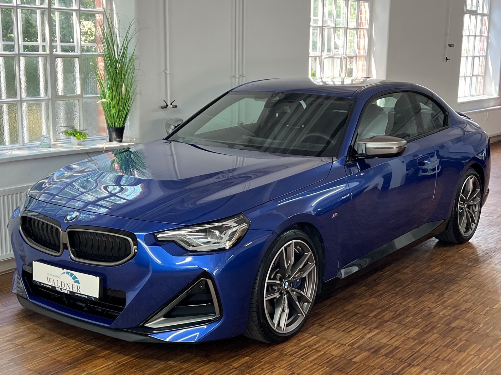BMW M-Sport*HiFi*DAB*DriveAssist*Kamera*Head-Up*