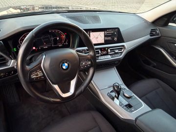 BMW 318 - 11