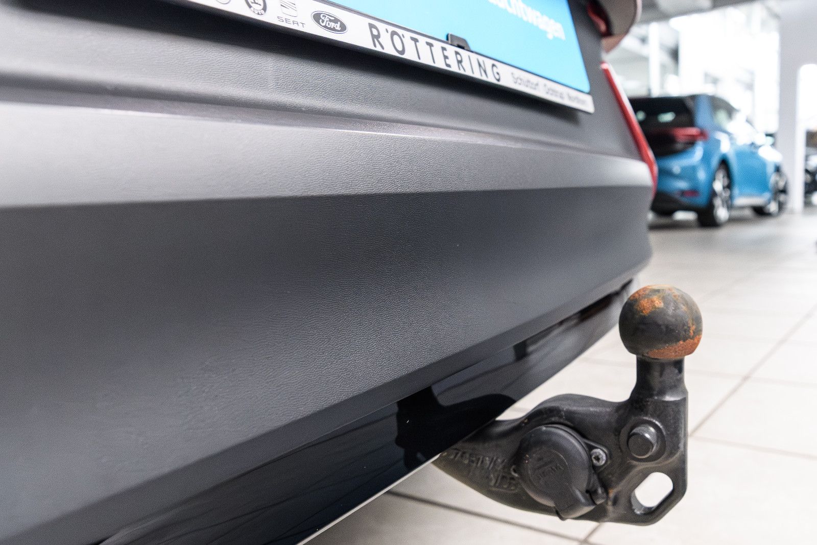 Fahrzeugabbildung Volkswagen ID.4 250 GTX 4Motion IQ-LED+AHK+E-SITZE+PANO+HuD
