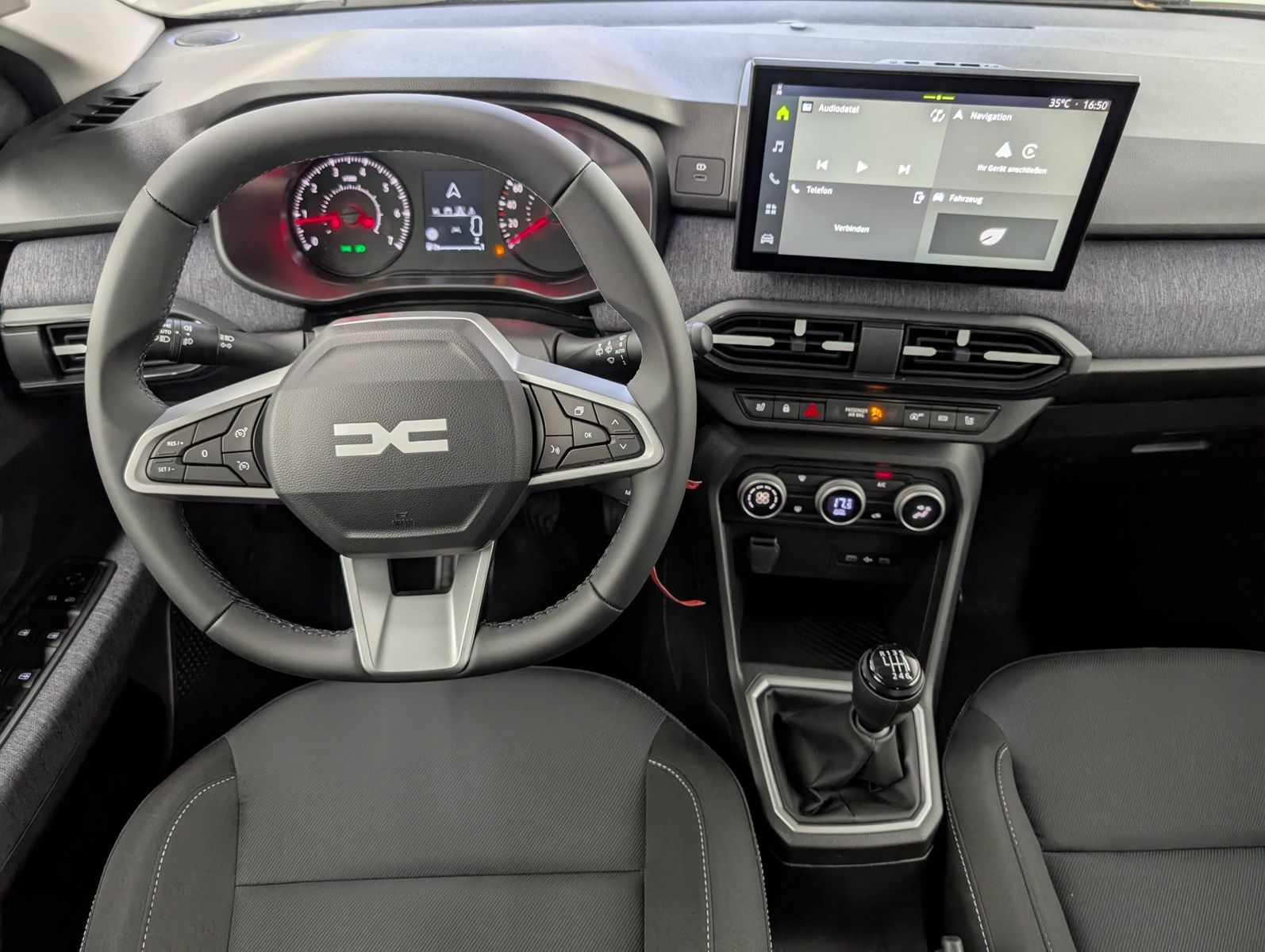DACIA Sandero  Expression TCe 100 Kamera Media Display – Bild 15