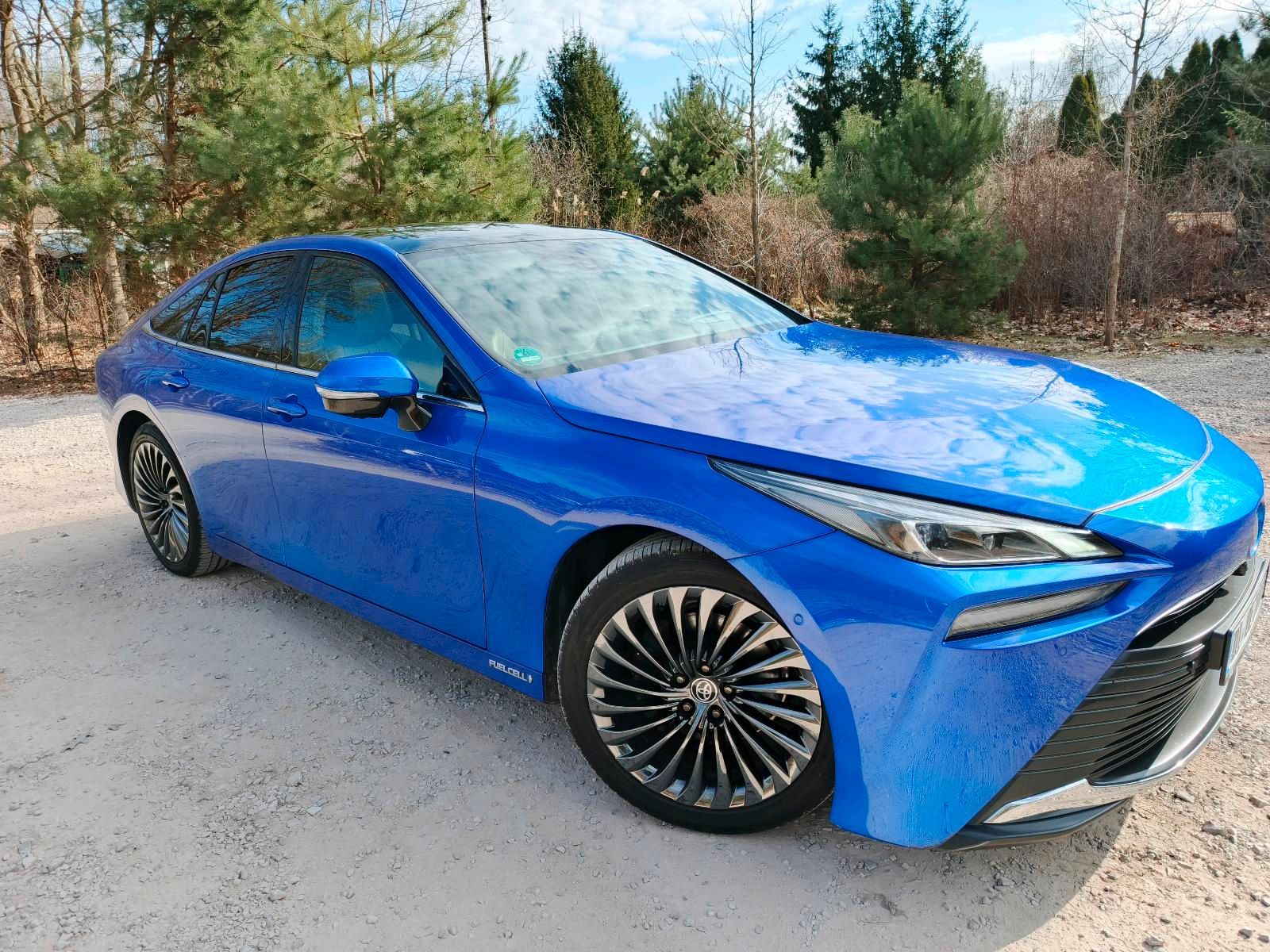 TOYOTA Mirai