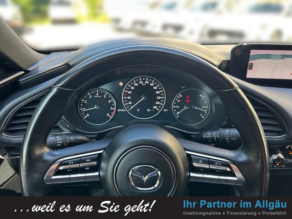 Fahrzeugabbildung Mazda 3 SKY-X 186 SELECTION AHK DES/PRE-P GARANTIE6/28