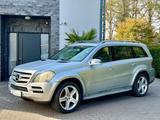 Mercedes-Benz GL 500 V8 4Matic EXPORT - Mercedes-Benz GL 500: 4matic