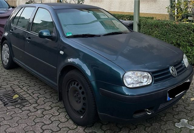 Volkswagen VW Golf IV (Kupplung defekt) Bastlerauto