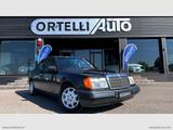 Mercedes-Benz MERCEDES-BENZ 200 E DA COLLEZIONE - gebrauchte Mercedes-Benz E 200 aus dem Jahr 1991