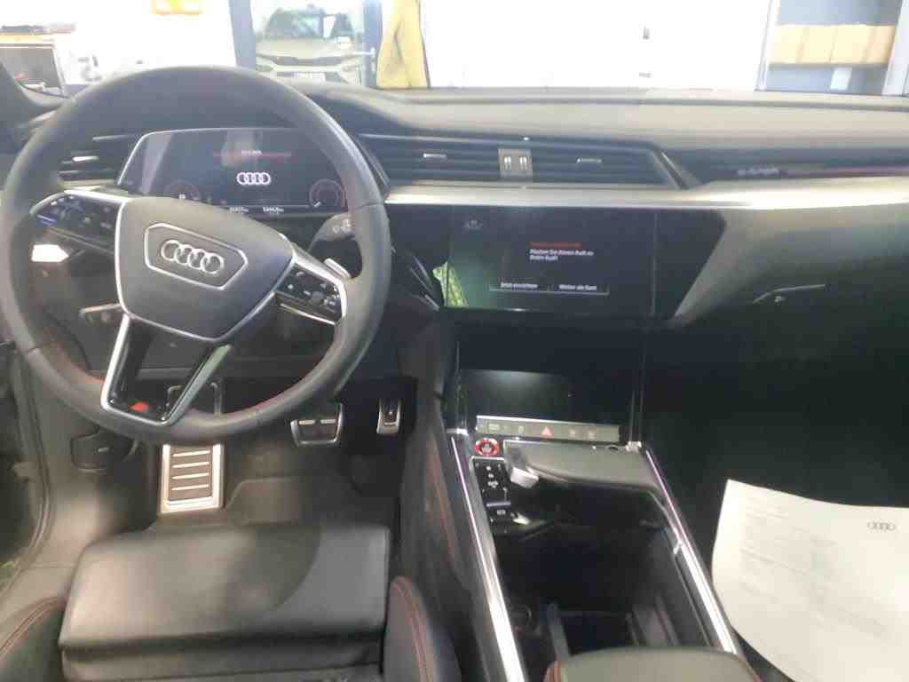 Audi SQ8 e-tron - Bild 4