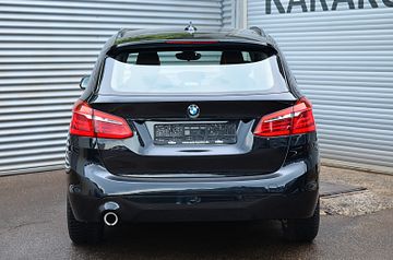 BMW 216 - 8