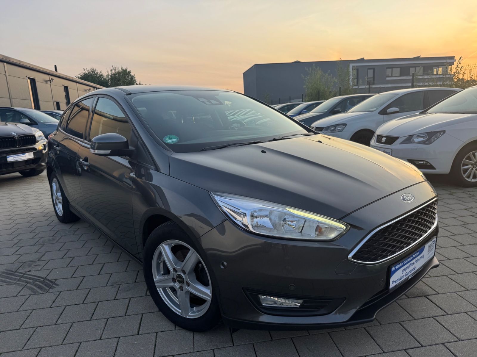 Ford Focus - 1